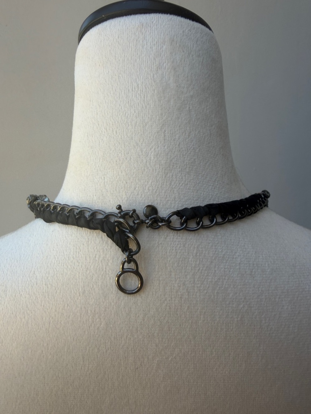 J. CREW Vtg Black Braided Ribbon Chain & Crystals Adjustable Statement Necklace - Picture 5 of 6